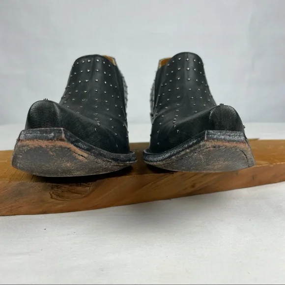 Old Gringo Black Leather Silver Studded Low Cut Ankle Cowboy Cowgirl Booties 8 - Picture 8 of 16